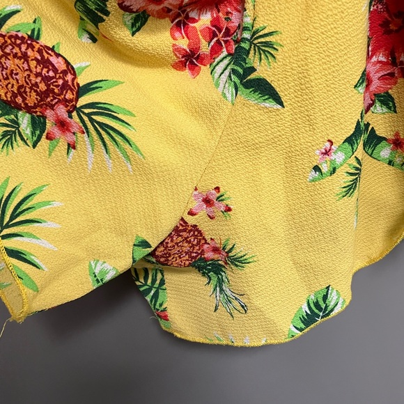 Scobe Romper - Picture 4 of 6